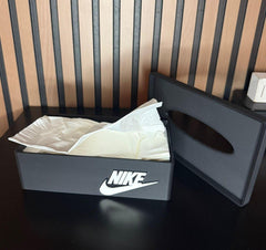 Style Tissue Holder