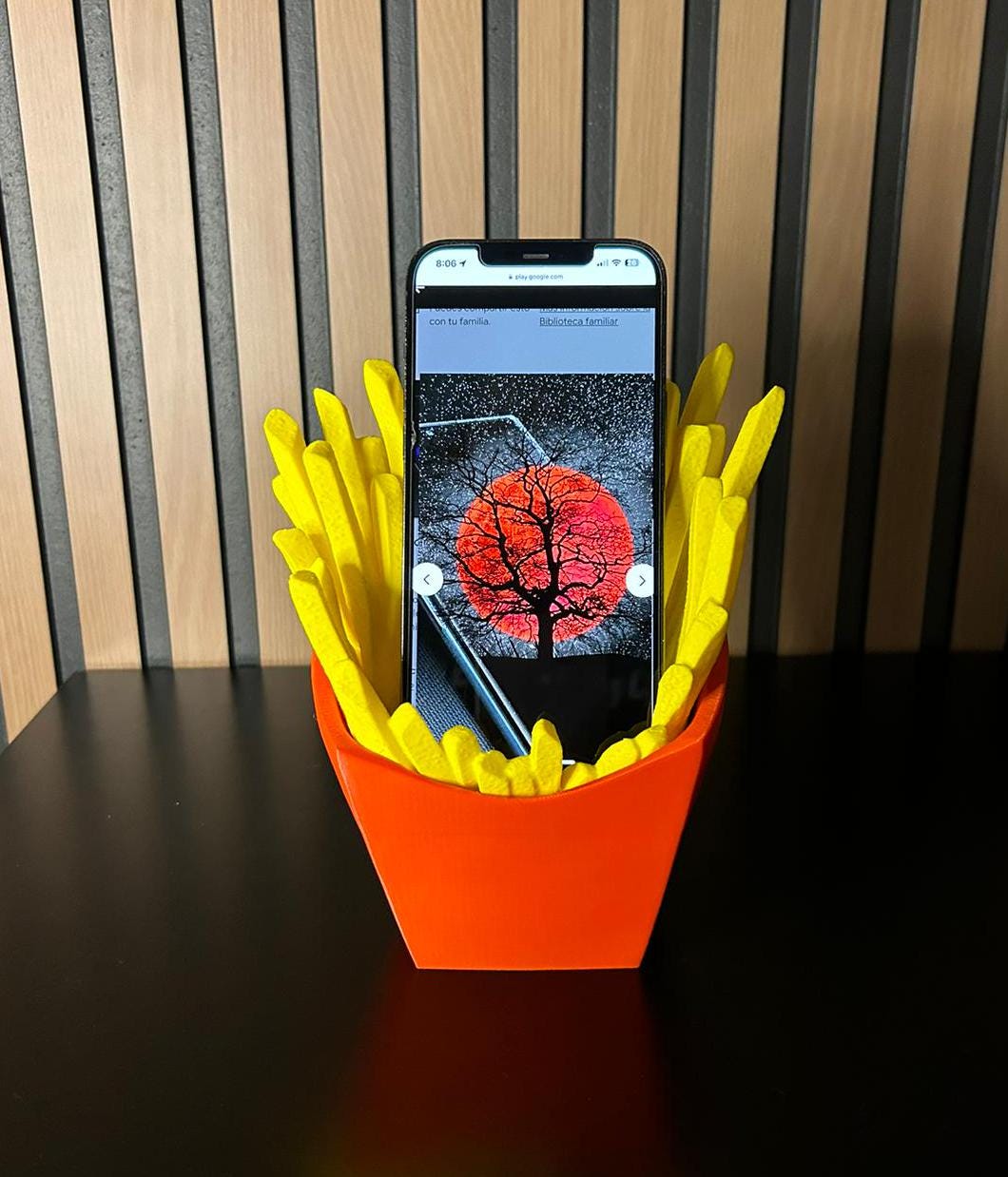 3D Cell Phone Holder French Fries Style - An Original Touch on Your Desk 3D Cell Phone Holder French Fries Style - An Original Touch on Your Desk