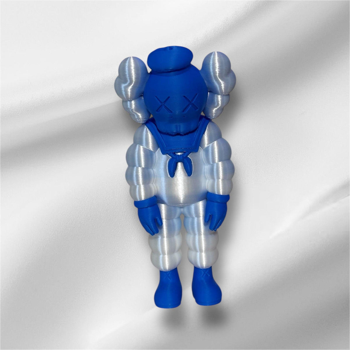 Modern Art Figurine – inspired Navy & White Edition