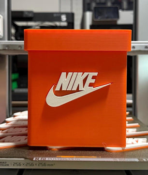 Style Tissue Holder