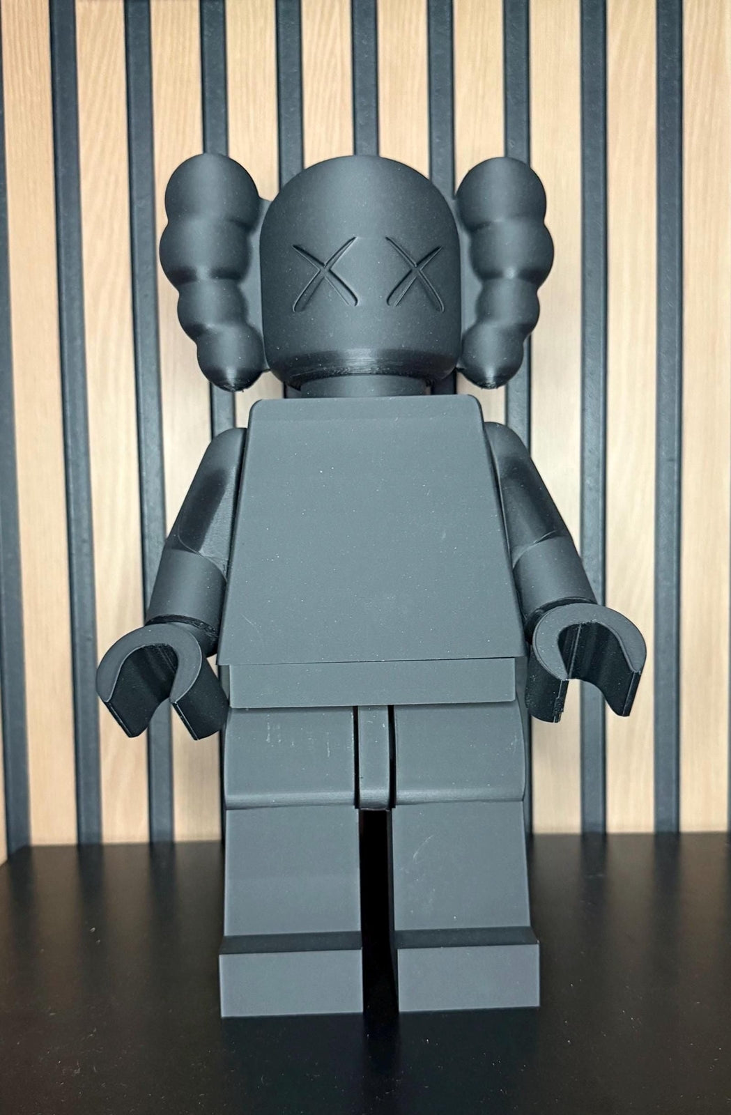 KAWS ‘Companion’ Collectible Figure – Limited Edition