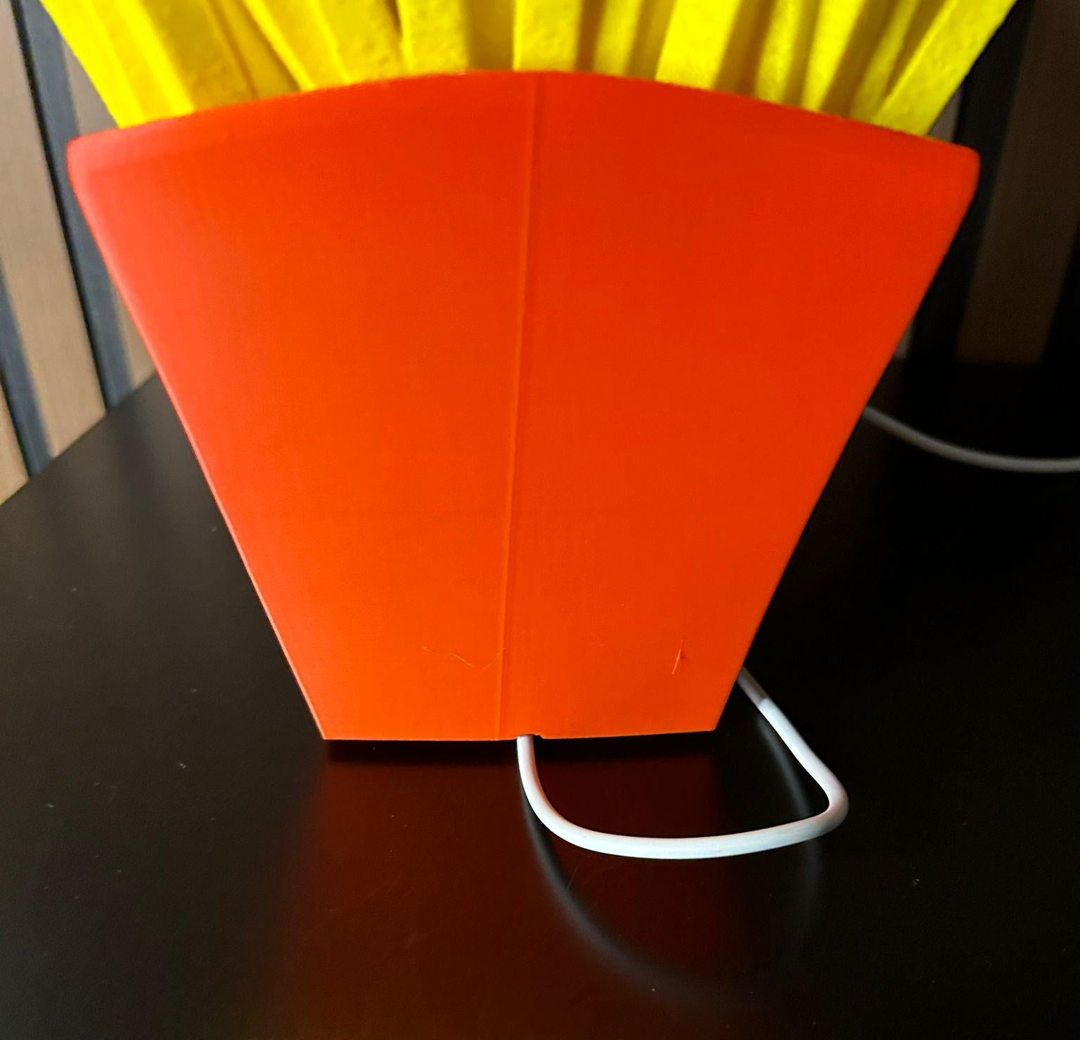 3D Cell Phone Holder French Fries Style - An Original Touch on Your Desk