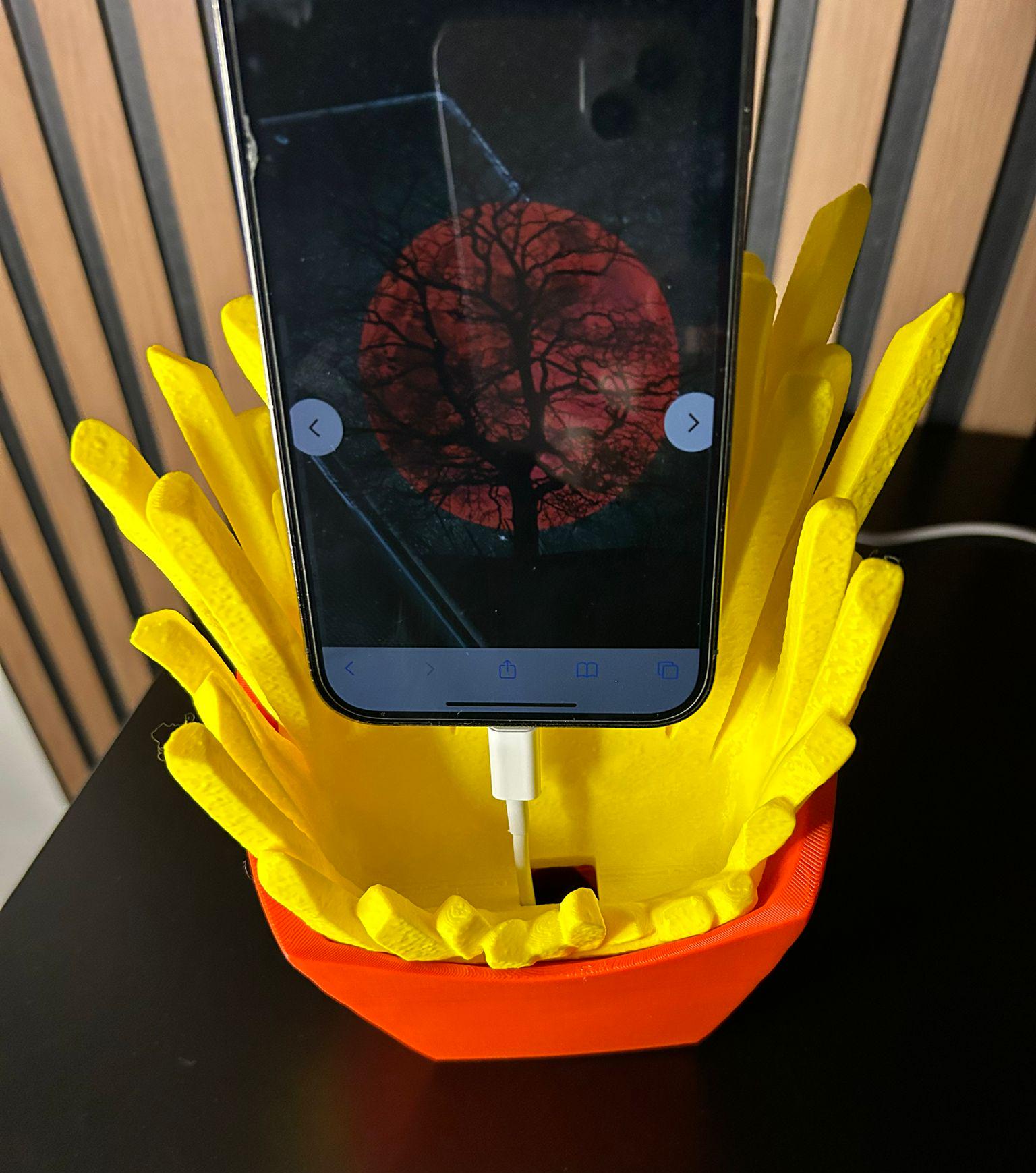 3D Cell Phone Holder French Fries Style - An Original Touch on Your Desk