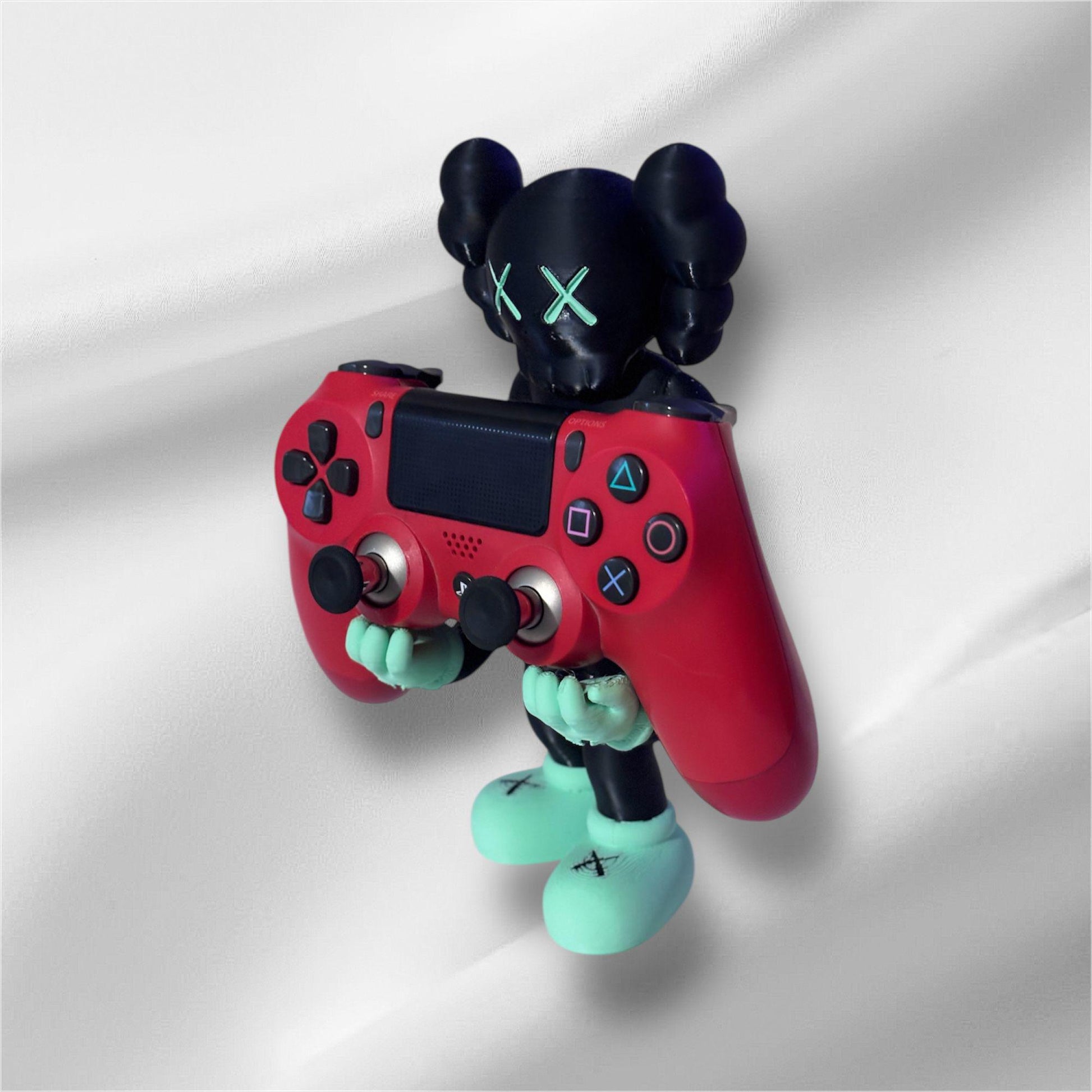 Inspired Controller Dock Art Figurine – Neon Grip Edition