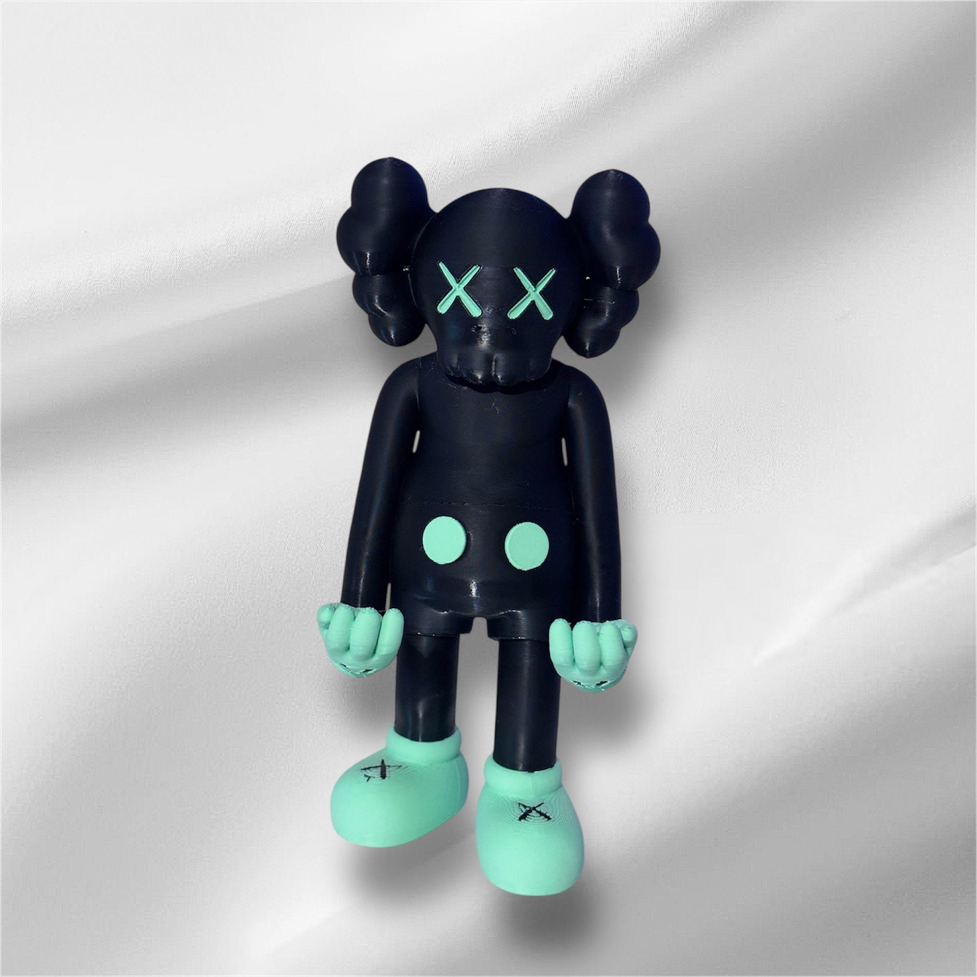 Inspired Controller Dock Art Figurine – Neon Grip Edition