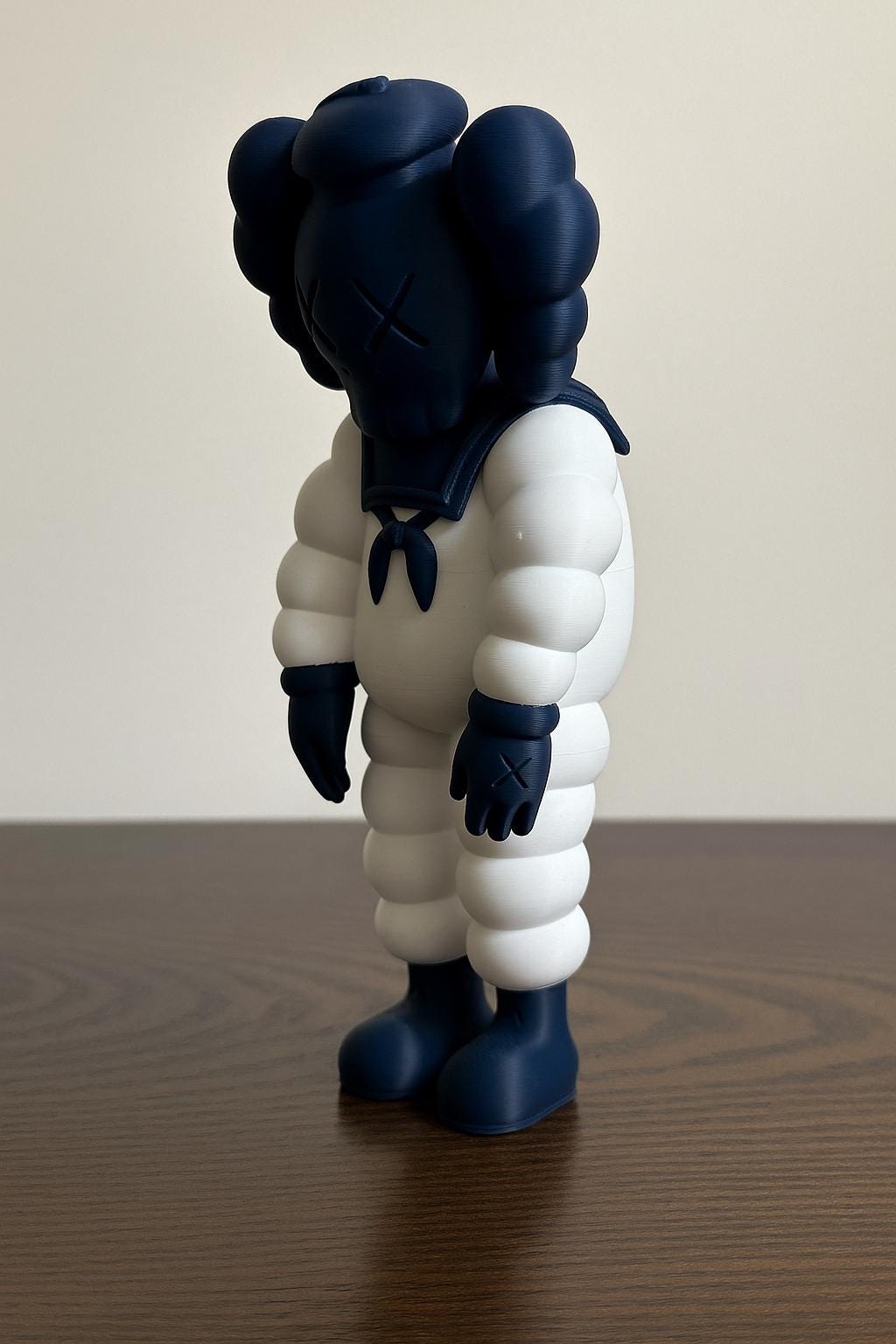 Modern Art Figurine – inspired Navy & White Edition