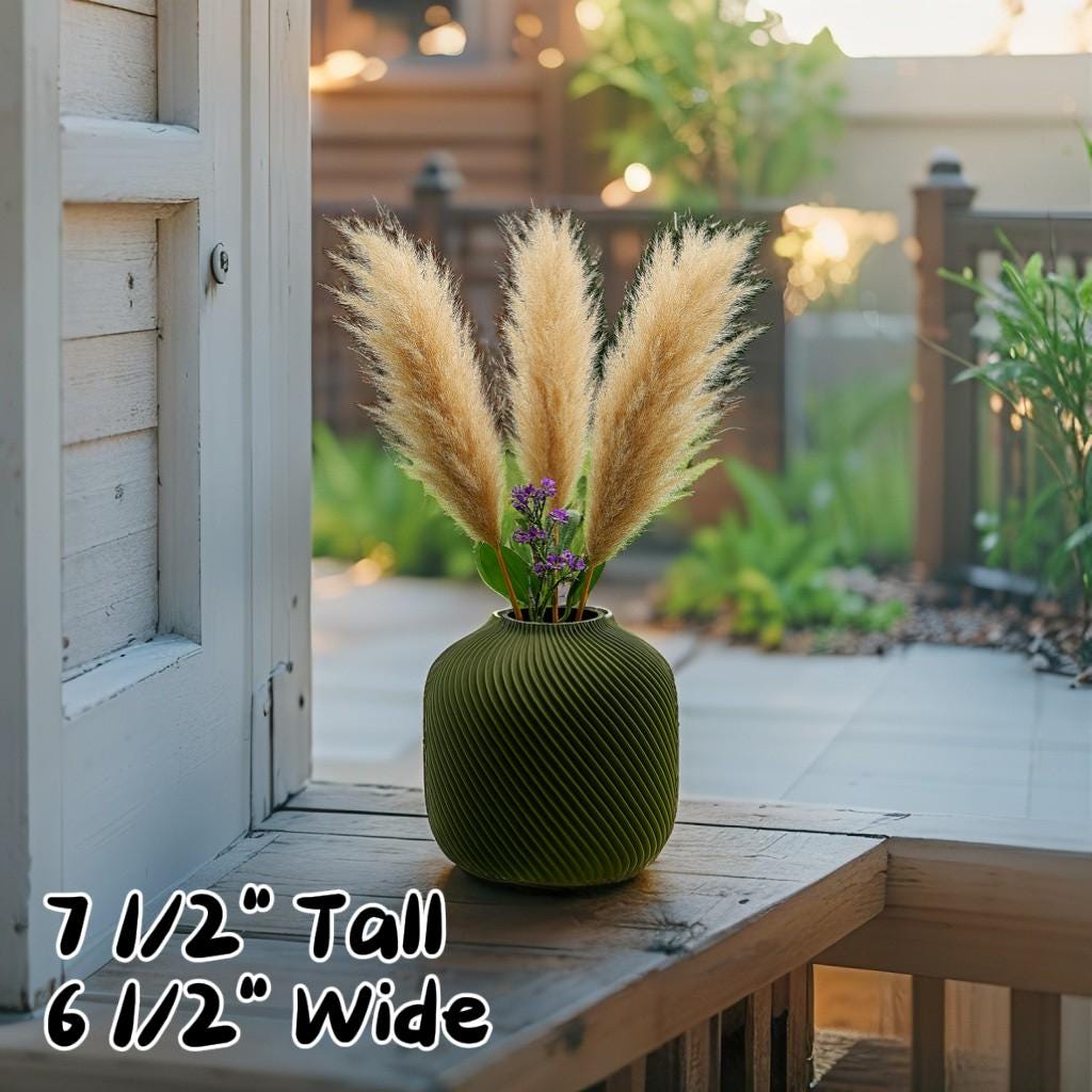 Textured Spiral Vase - Boho Style